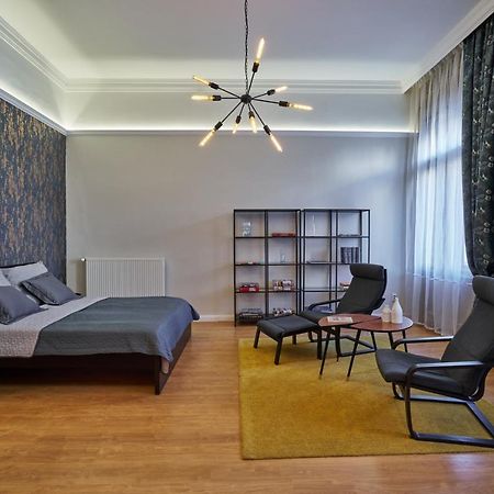 בודפשט Nanirol Apartment At Gellert Bath מראה חיצוני תמונה