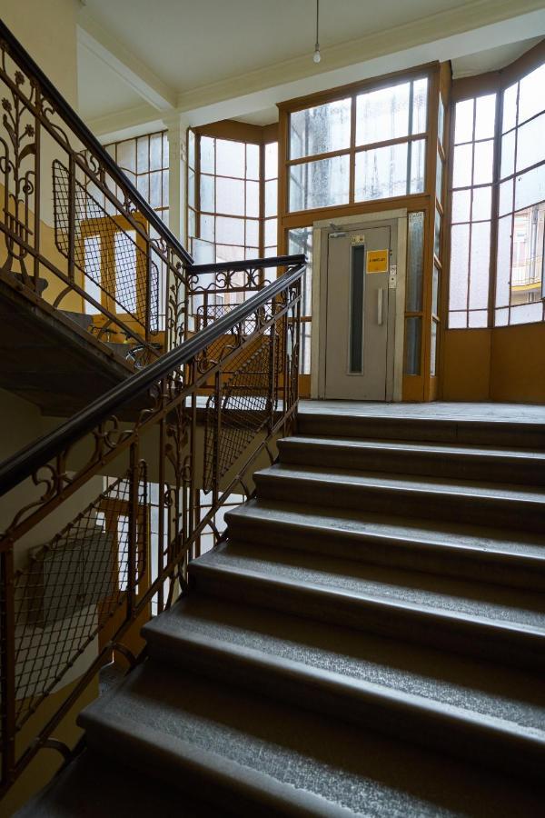 בודפשט Nanirol Apartment At Gellert Bath מראה חיצוני תמונה