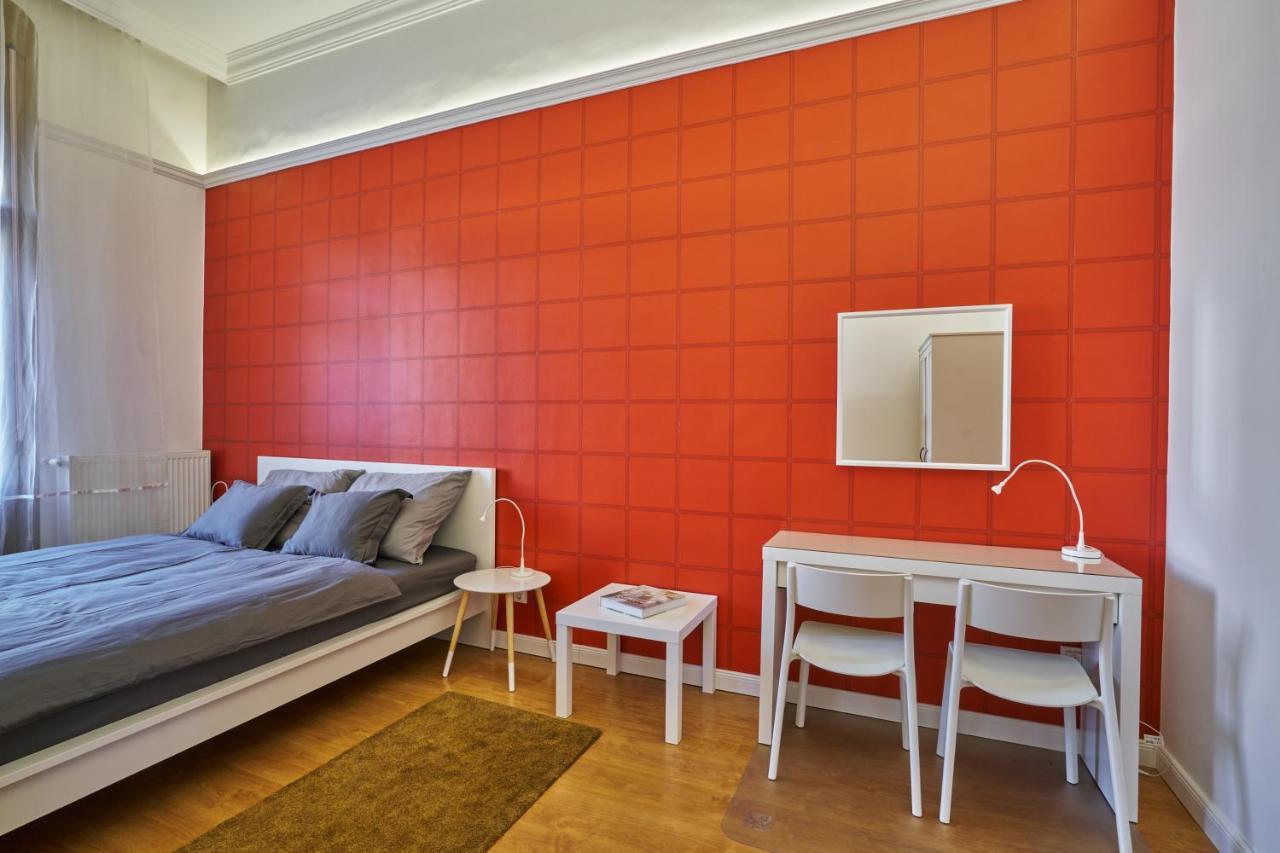 בודפשט Nanirol Apartment At Gellert Bath מראה חיצוני תמונה