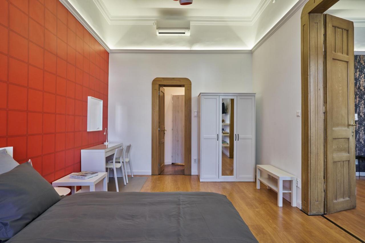 בודפשט Nanirol Apartment At Gellert Bath מראה חיצוני תמונה