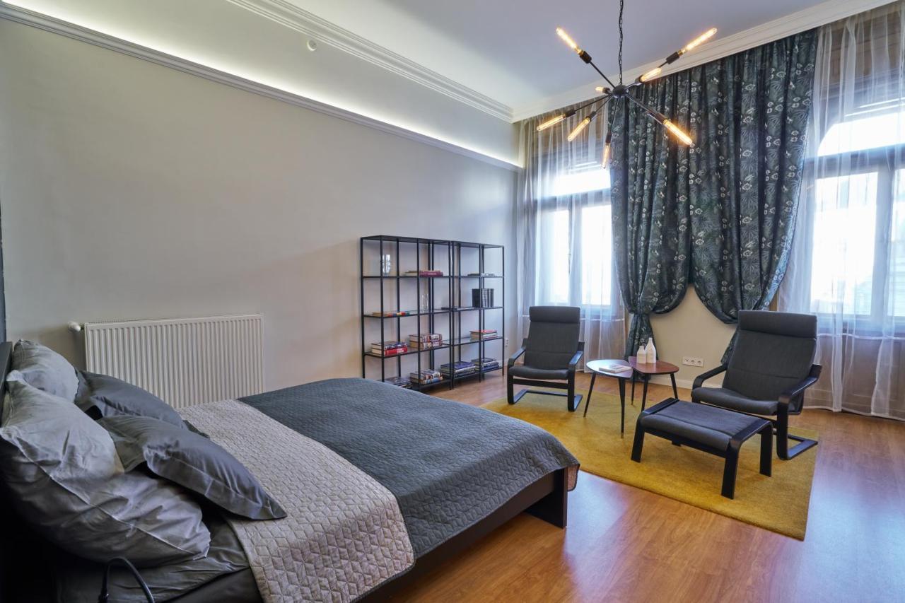 בודפשט Nanirol Apartment At Gellert Bath מראה חיצוני תמונה