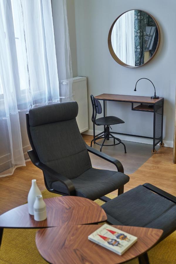 בודפשט Nanirol Apartment At Gellert Bath מראה חיצוני תמונה