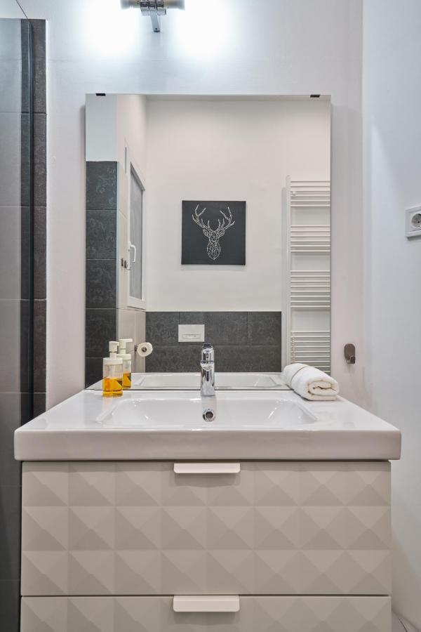 בודפשט Nanirol Apartment At Gellert Bath מראה חיצוני תמונה