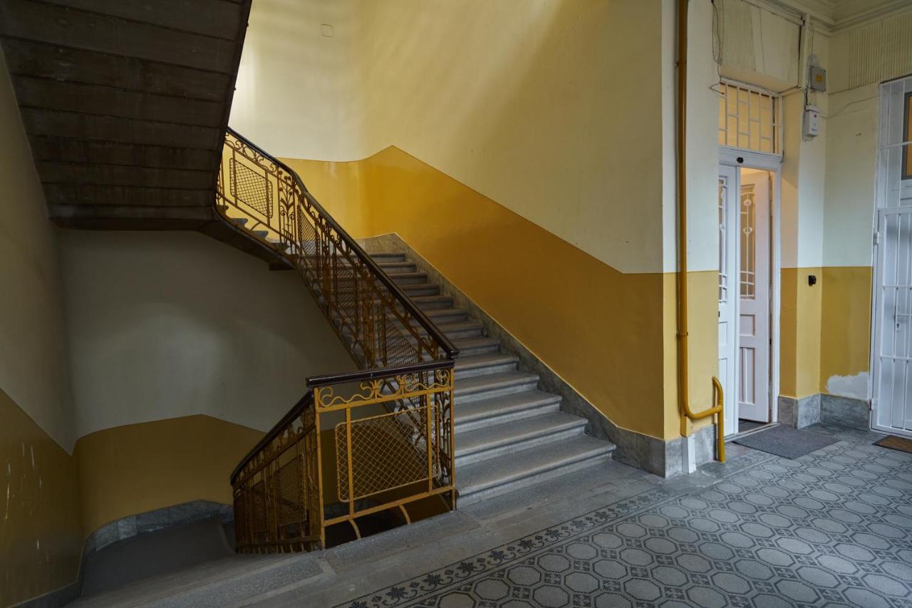 בודפשט Nanirol Apartment At Gellert Bath מראה חיצוני תמונה