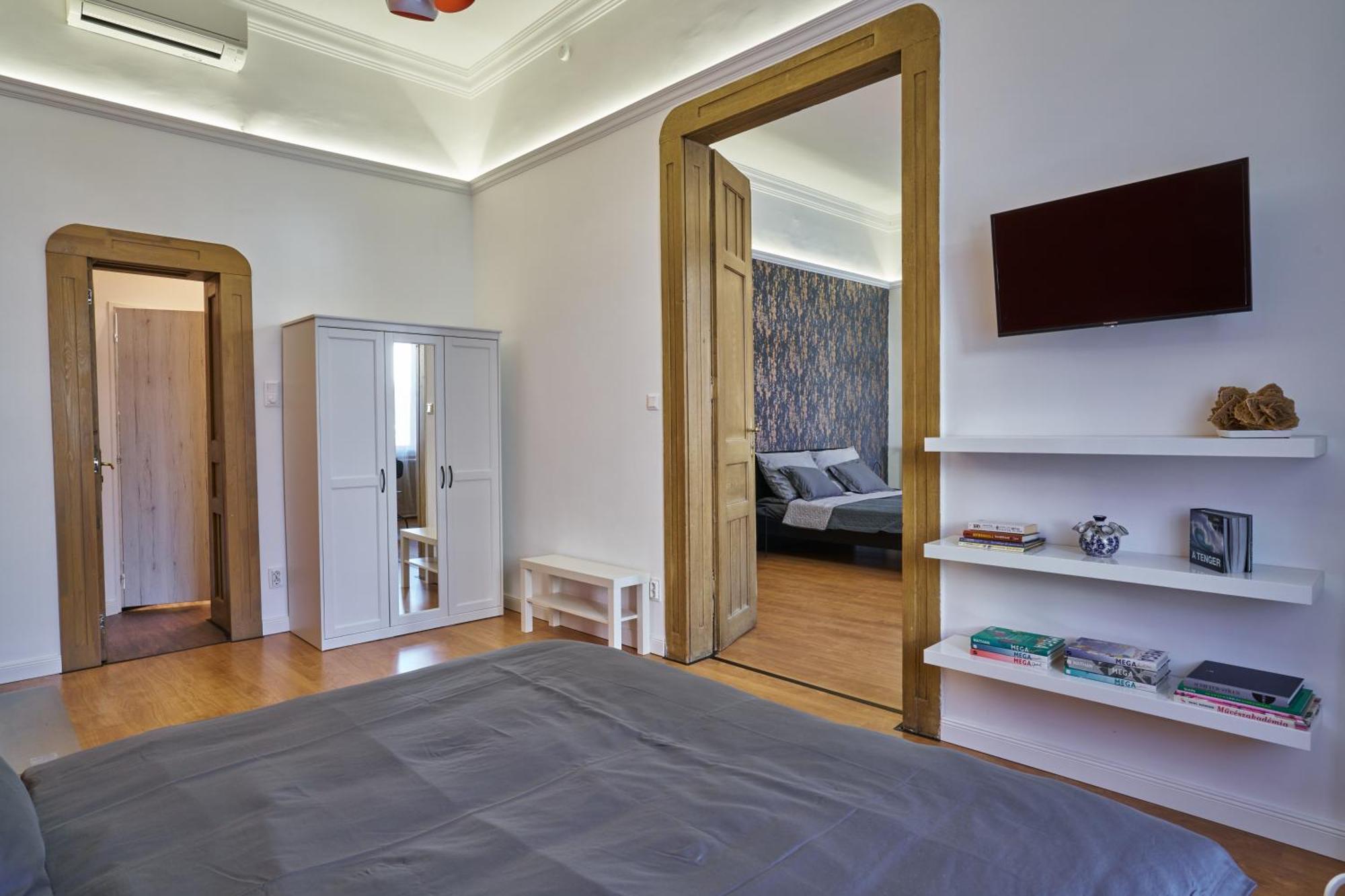 בודפשט Nanirol Apartment At Gellert Bath מראה חיצוני תמונה